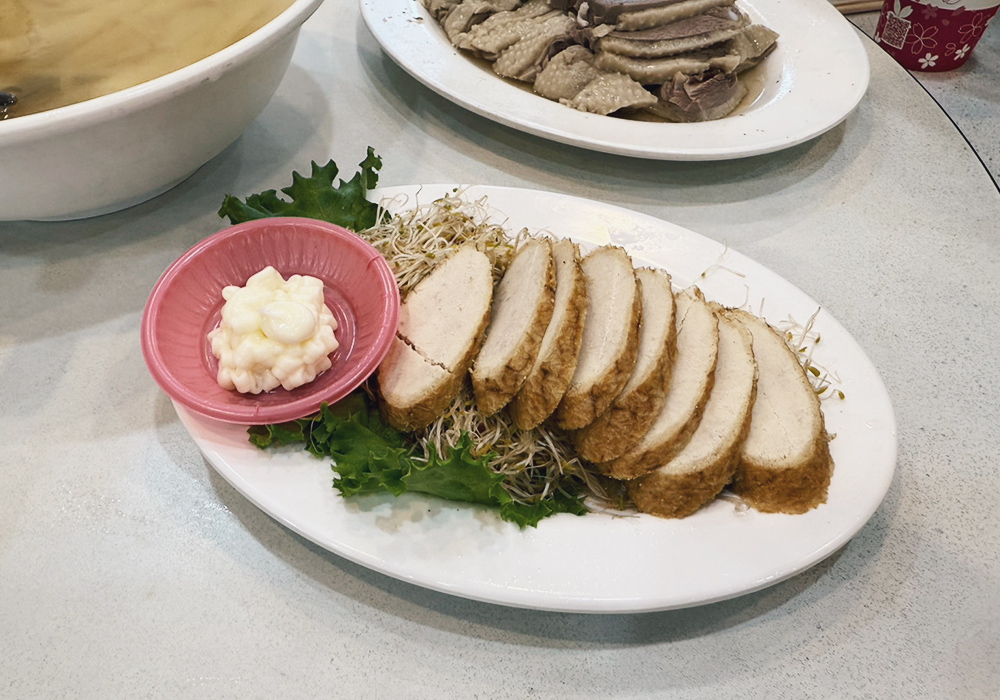 台南下營一日遊景點|11個下營景點,來去A贏吃鵝肉,上帝廟點香祈福,武承恩公園看天鵝、餵烏龜 - 第10張圖