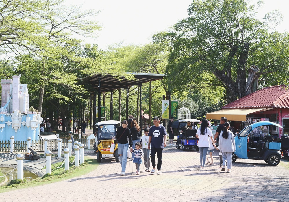 南臺灣最大野生動物園,頑皮世界門票,動物園、水樂園、遊樂園,一票玩到底!值得去嗎?園區餐廳吃什麼?| - 第7張圖
