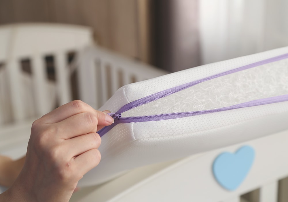 推薦育兒好物,全職媽媽的救星,不是咖啡而是「它」!HugsieBABY透氣水洗抗菌嬰兒床墊,讓寶寶安穩一覺到天亮 - 第18張圖