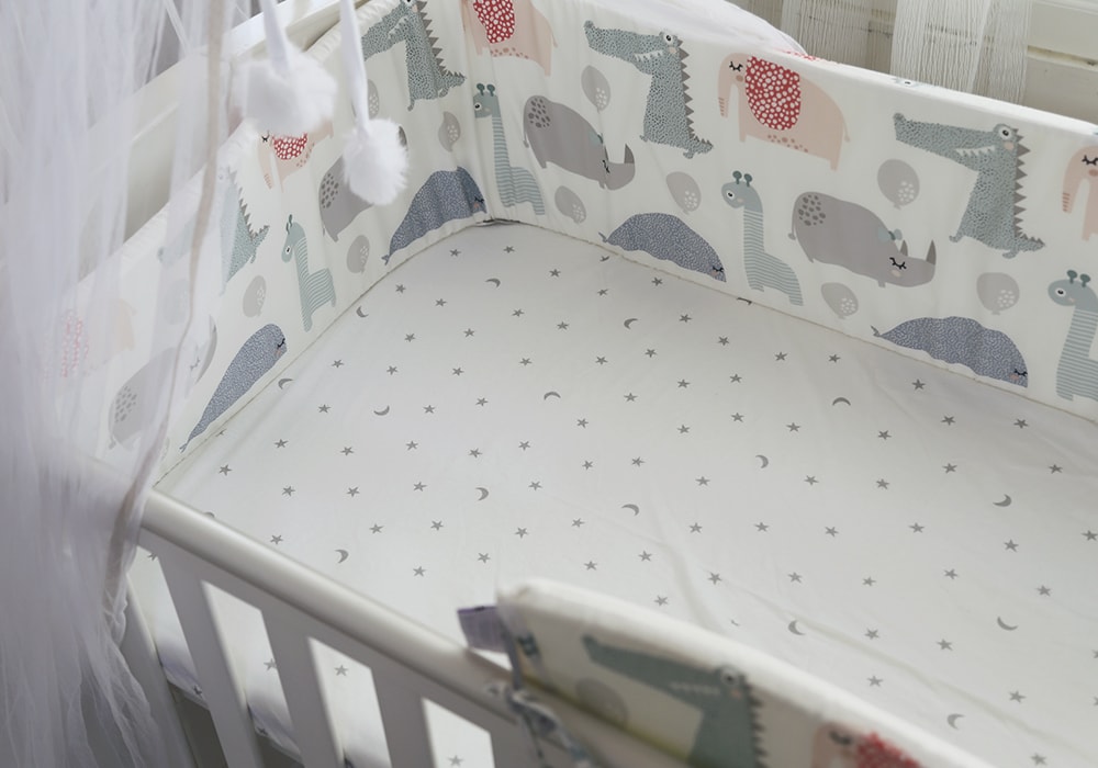 推薦育兒好物,全職媽媽的救星,不是咖啡而是「它」!HugsieBABY透氣水洗抗菌嬰兒床墊,讓寶寶安穩一覺到天亮 - 第35張圖