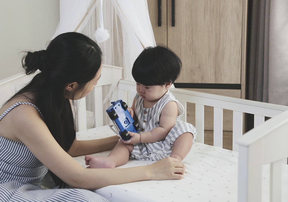 推薦育兒好物,全職媽媽的救星,不是咖啡而是「它」!HugsieBABY透氣水洗抗菌嬰兒床墊,讓寶寶安穩一覺到天亮 - 第30張圖