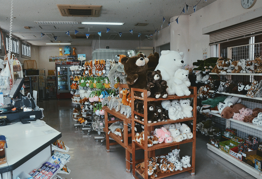 沖繩親子景點|沖繩兒童王國值得去嗎?15歲以下免門票!動物園、遊樂設施、室內互動館 - 第47張圖 沖繩親子景點|沖繩兒童王國值得去嗎?15歲以下免門票!動物園、遊樂設施、室內互動館